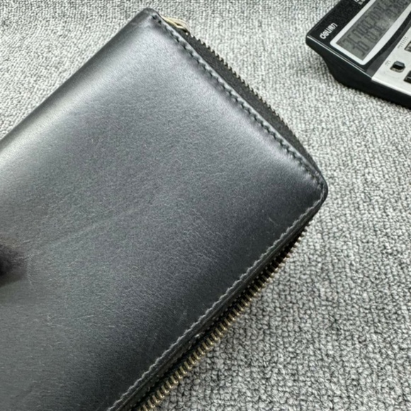 100% Authentic Gucci Leather Wallet - Picture 2 of 11